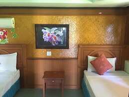 Chaloklum Bay Resort