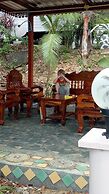 Comon Bungalow - Hostel