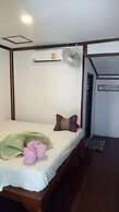 Comon Bungalow - Hostel