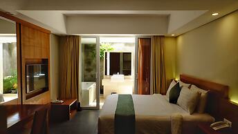 Paragon Hotel Seminyak