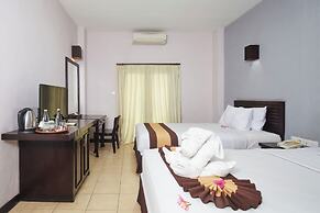 Grand Santhi Hotel