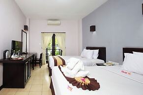 Grand Santhi Hotel