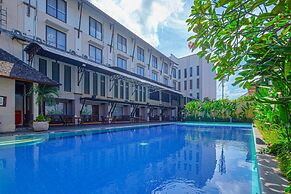 Grand Santhi Hotel