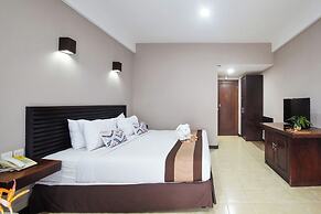 Grand Santhi Hotel