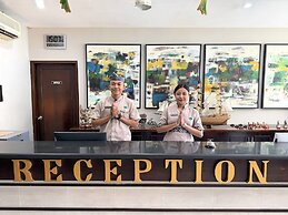 Grand Santhi Hotel