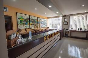 Grand Santhi Hotel