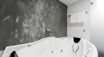 Avenue Hotel Canberra