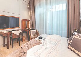 Yesterday Hotel