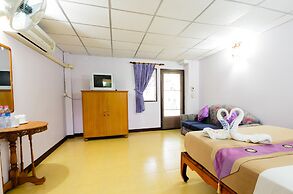 Sananwan Beach B&B