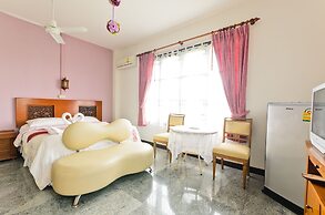 Sananwan Beach B&B