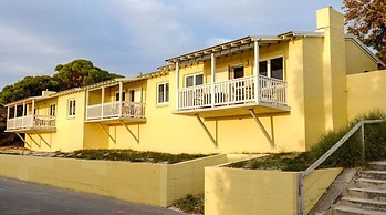Stay Rottnest