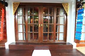 Lanna Pool Villa