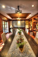 Lanna Pool Villa