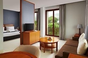 éL Hotel Kartika Wijaya Batu