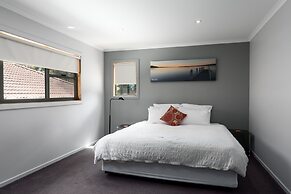 The Edgewater Bed & Breakfast