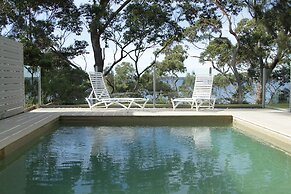 The Edgewater Bed & Breakfast