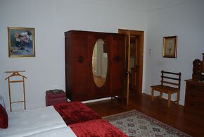 Kingna Lodge