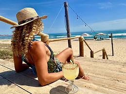 Cerritos Surf Town Beach Front Hotel and SPA