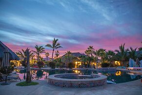 Cerritos Surf Town Beach Front Hotel and SPA