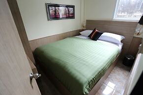 Sukhumvit 20 Guest House