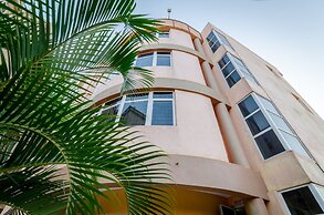 Hotel Top Five