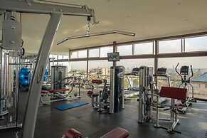 Diamond Plaza Apartments