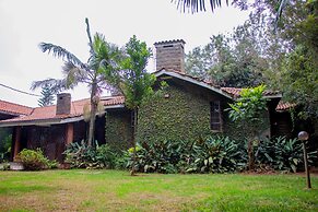 Bush House and Camp