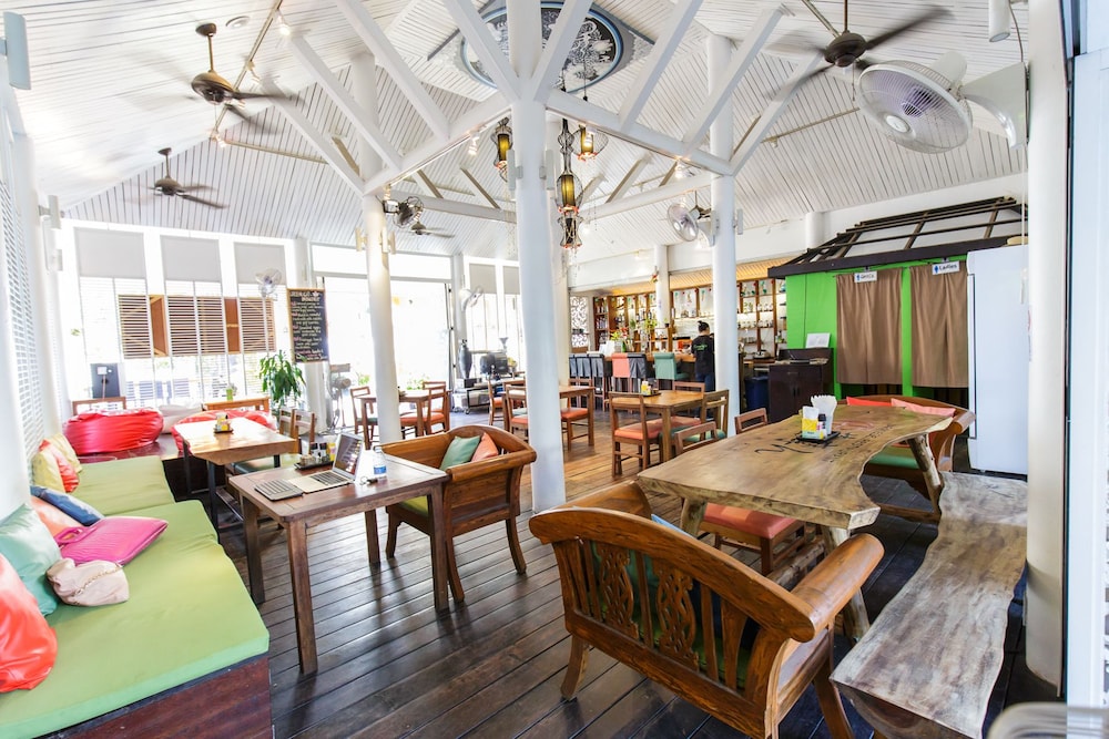 Elysia Boutique Resort