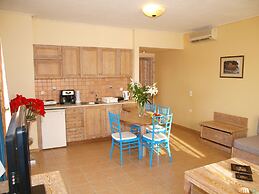 Mylos Hotel Apartments