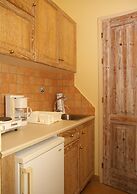 Mylos Hotel Apartments