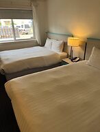 Revelstoke Lodge