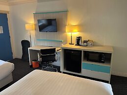 Revelstoke Lodge