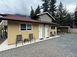 Richca Chalets Resort