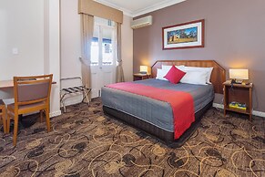 Quality Hotel Bayswater