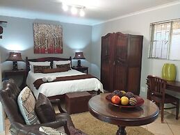 Selati 103 Guest Cottages