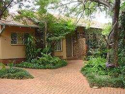 Selati 103 Guest Cottages