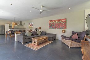 Anyar Estate