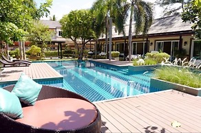 Nirundorn Resort