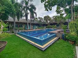 Nirundorn Resort