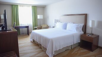 Holiday Inn Express & Suites Celaya by IHG