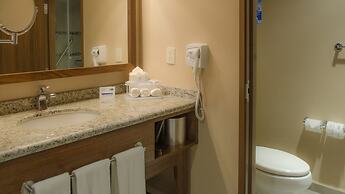 Holiday Inn Express & Suites Celaya by IHG