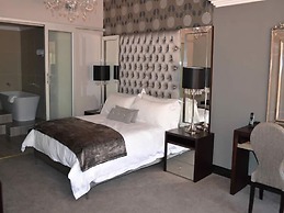 President Hotel & Conference Venue