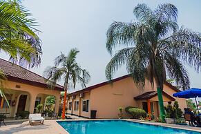 Mika Lodge