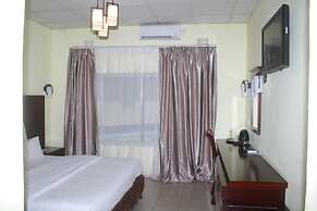 Mika Lodge
