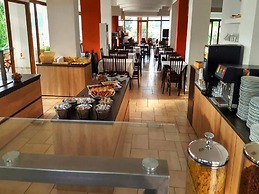 Maranton Beach Hotel