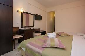 Maranton Beach Hotel