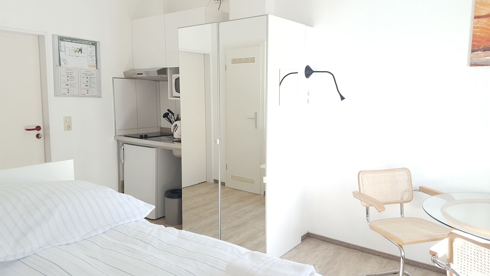 Aparthotel B & L
