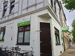 Aparthotel B & L