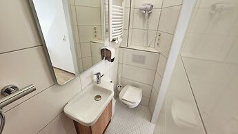 Aparthotel B & L