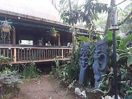 Rainforest Eco Lodge